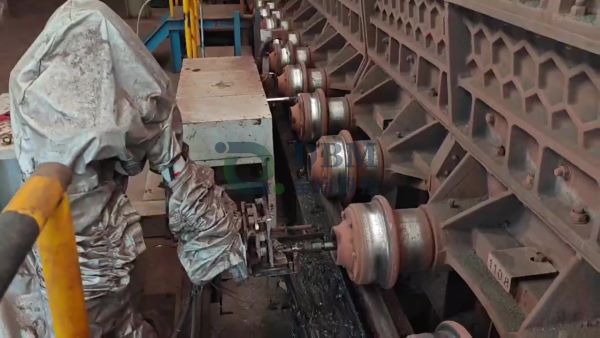 延长烧结机台车使用寿命